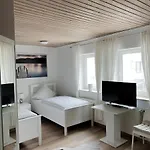 Haus 2*