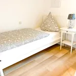 Haus Inn 2*