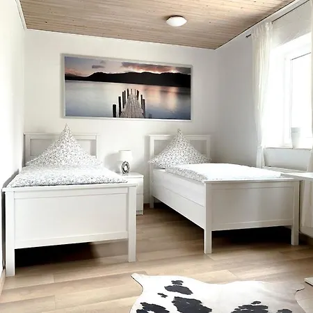 Haus Inn *